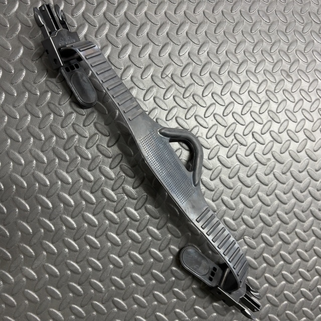 fin0003
